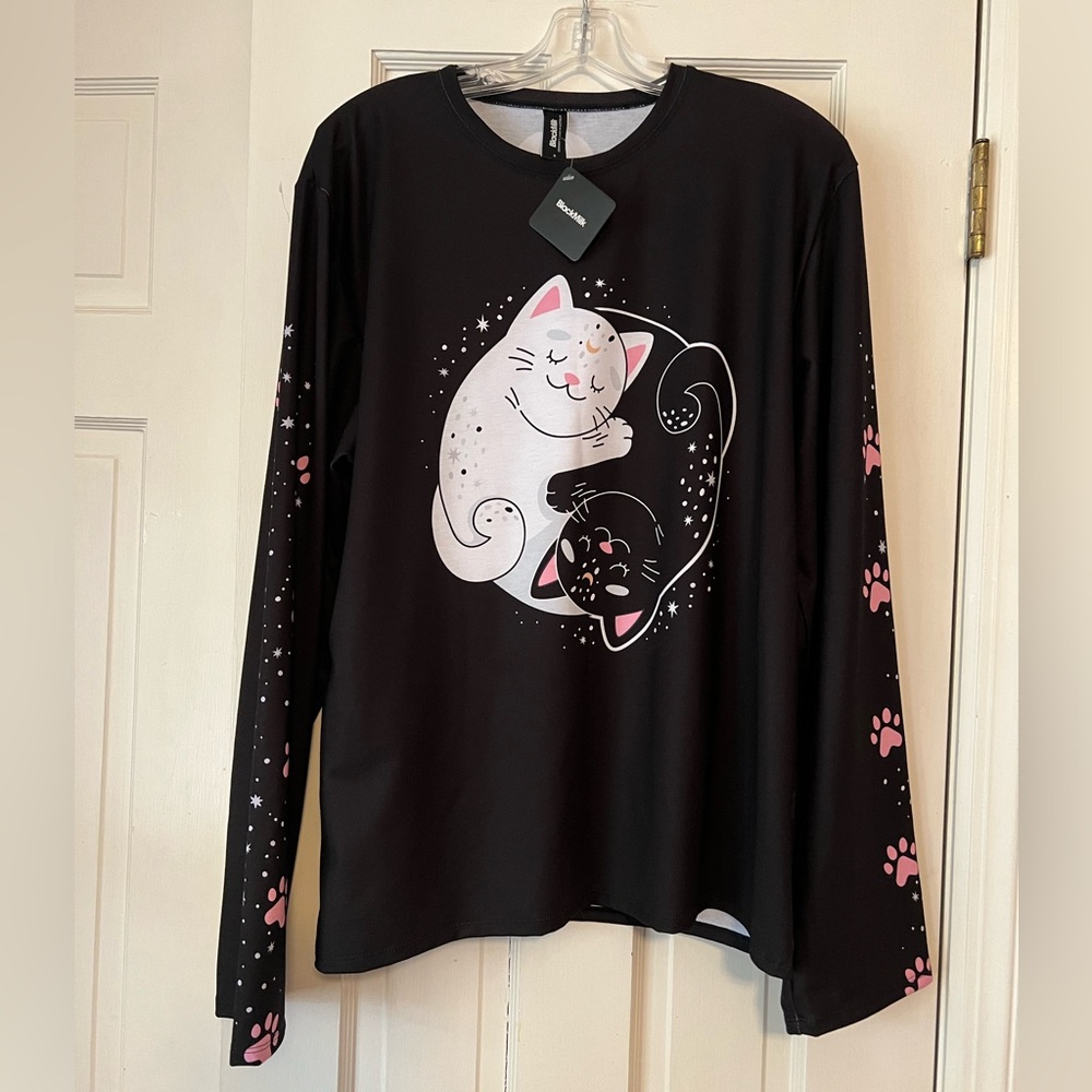 BlackMilk Yin Yang Cat Oversized Long Sleeve BFT (Boyfriend Fit Tee)